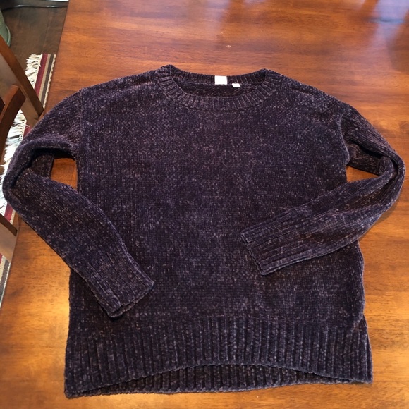 GAP Sweaters - Gap Crewneck Sweater